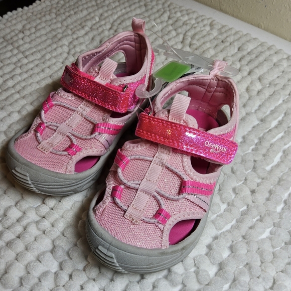 OshKosh B'gosh Other - OshKosh girls shows